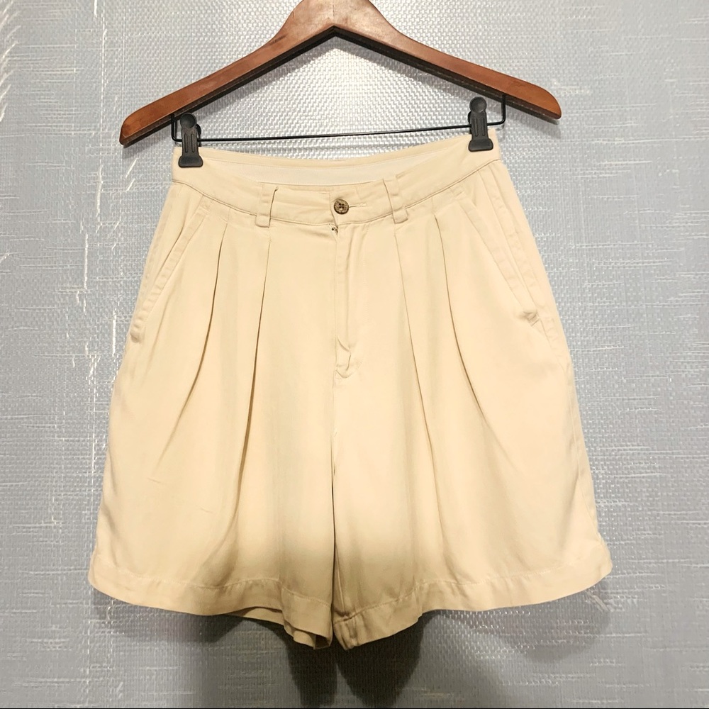 Tommy Bahana pleated silk shorts